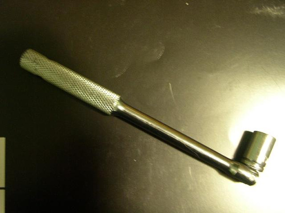 R100 fork- bottom allen bolt- how to remove?